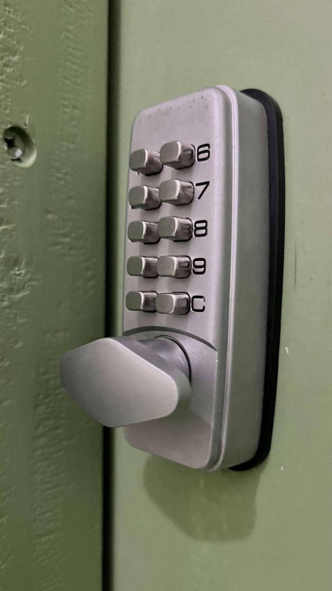 gameoverfaro-the-prison-vertical15